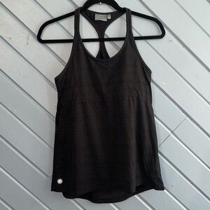 Athleta Swift Reach and Restore black athletic workout tank top M